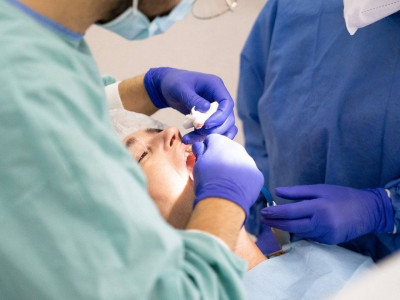 Атырауда пациент стоматологтың құралын жұтып қойған