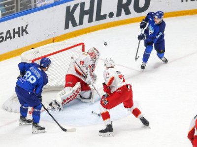 ҚХЛ: «Барыс» ұзақ жеңілістерден кейін жеңіске жетті