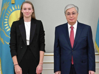 Тоқаев Елена Рыбакинаны жеңісімен құттықтады