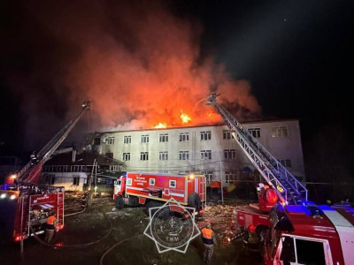 Алматыда балалар үйіндегі өрт сөндірілді