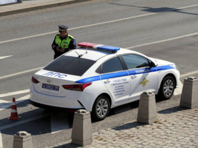 Ақтөбеде 100 мың теңге пара алған жол полицейі 7 жылға қамалды