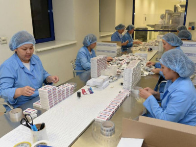 Олжас Бектенов дәрілерді дер кезінде жеткізуге қатысты жұмысты күшейтуді тапсырды