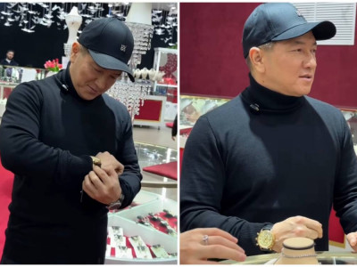 Сәкен Майғазиев сыйлыққа бриллиантпен көмкерілген алтын сағат алды