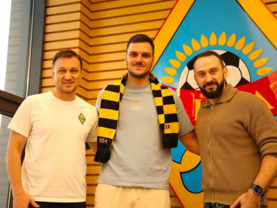 Қақпашы Александр Заруцкий​​​​​​​ «Қайрат» клубында қалатын болды