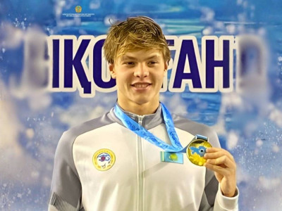 Жүзуші Егор Попов Қазақстан рекордын жаңартты