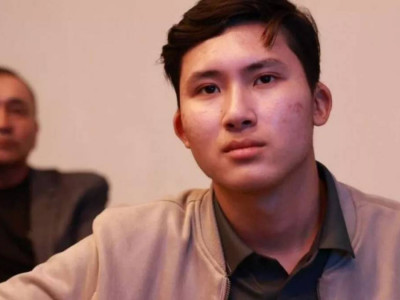 «Менсінбейтіндер көп»: 19 жастағы жігіт мүмкіндігі шектеулі жандарды жұмыспен қамтыды