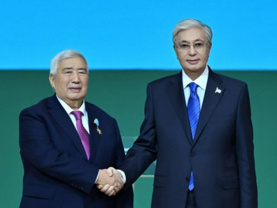 Президент ауыл шаруашылығы саласының 30 еңбеккерін марапаттады