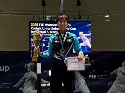 Семсерлесуші Айбар Қайым кадеттер арасындағы әлем кубогінде топ жарды