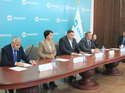 Жетісу облысында Әйелдер қанаты атқаратын жұмыстардың басым бағыттары талқыланды