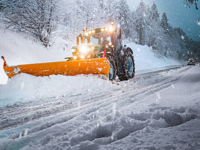 Астанаға қалың қар жауып, көктайғақ болады