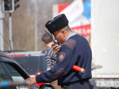 28 қарашадан бастап полиция жол жиегінде көлік тоқтатуға қайта рұқсат алады