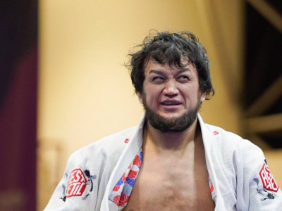 Рамазан Құсайынов джиу-джитсудан Ислам ойындарында күміс жүлде алды