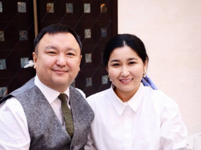 «Жалған ақпарат екенін ескертемін!»: Арман Дүйсеновтің әйелі үндеу жасады