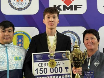 Қазақстандық оқушы тоғызқұмалақтан әлем чемпионы атанды