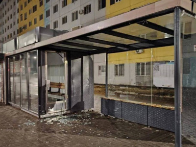 Астанада аялдаманы қиратып кеткендер 10 тәулікке қамалды