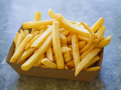 Майлы және тұзды тағамдарға тартып тұра ма? – Гарвард ғалымдары себебін айтты