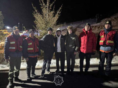 Алматы тауларында туристер адасып кетті