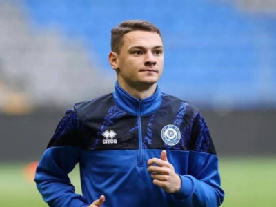 Ислам Чесноков келесі апта Шотландия клубына ауыспақ