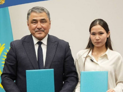 Алматылық оқушы атмосферадан су жинайтын құрылғы ойлап тапты