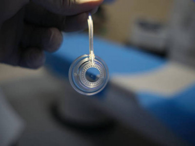 Израиль дәрігерлері көздің нұрлы қабығын 3D-принтермен басып шығарды