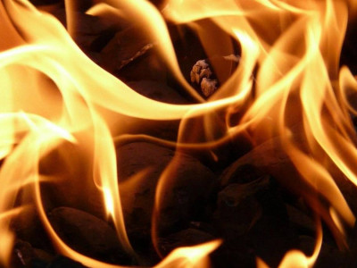 Алматыда 30 адам өртеніп кете жаздады