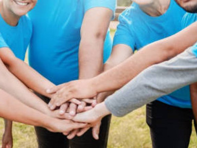 5 желтоқсан — Халықаралық волонтерлер күні