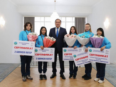 Жамбыл облысында Сурдлимпиада ойындарының жеңімпаздарына пәтер сертификаты табысталды