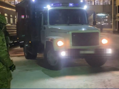 «22 рет пышақ сұққан»: Павлодарда кәсіпкерді өлтірген күдікті Ресейден экстрадицияланды