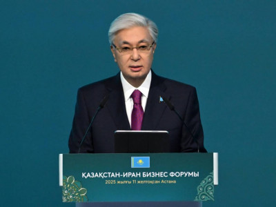 Президент: Қазақстан–Түрікменстан–Иран бағыты бойынша жүк тасымалы 2030 жылға дейін екі есе өсуі мүмкін