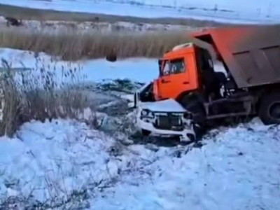 Павлодар облысында жантүршігерлік жол апатынан екі адам қаза тапты