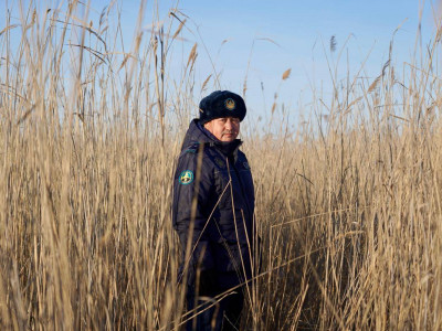 Қостанайда полицей мұз құрсауында 7 сағат қалып қойған балықшыны құтқарды