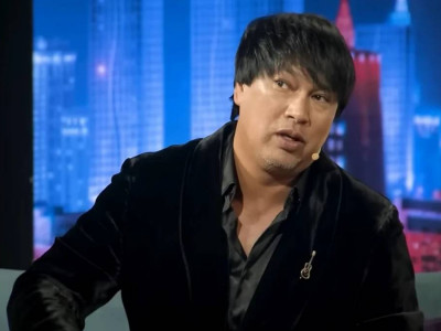 «Адам шошытады»: Әнші Бүркіт жұртқа үндеу жасады