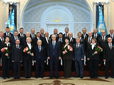 Президент энергетика саласын дамытуға үлес қосқан азаматтарды марапаттады