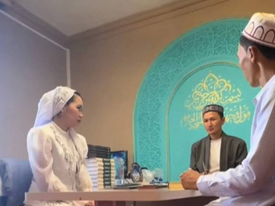 Күйеуінен мәһрге принтер сұраған мұғалім желі жұдызына айналды