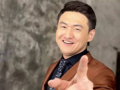 «Бұл – өткенге шегіну емес»: Төреғали Төреәлі айтысқа қайта оралмақ