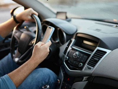 Павлодар облысында рөлде отырып, телефон қолданған 3363 жүргізуші жауапқа тартылды