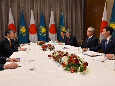 Мемлекет басшысы Hitachi Construction Machinery компаниясының президентімен кездесті