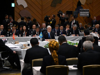 Тоқаев Жапония Үкіметінің Ақтау портындағы кедендік рәсімдерді жетілдіруге атсалысу туралы шешімін құптады