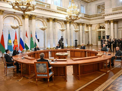 Қасым-Жомарт Тоқаев ТМД-ға мүше мемлекеттер басшыларының бейресми кездесуіне қатысты