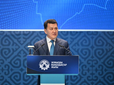 Жұмысшы мамандықтары жылы біздің қоғам еңбекті ерекше қадірлейтінін көрсетті – Ерлан Қарин