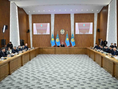 Халыққа әдемі есеп емес, нақты іс керек – Президент