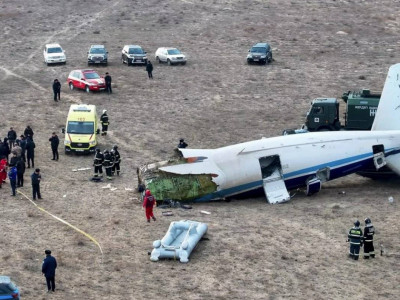 Көлік министрлігі былтыр Ақтауда болған ұшақ апатына қатысты мәлімдеме жасады