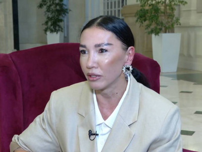 «Түс көріп тұрмын ба?»: Мұстафа Өзтүріктің қызы Қазақстан туралы жүрек тебірентерлік жазба жариялады