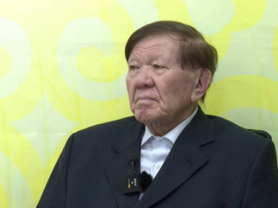 «93 жаста қайтыс боласың деді»: Мұхтар Шаханов өлімін болжаған көріпкел туралы айтты (ВИДЕО)