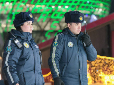 Жаңа жыл түнінде полицияға үш мың қоңырау түскен