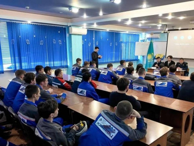 Өскеменде жұмысшы жастардың диалог алаңы ұйымдастырылды