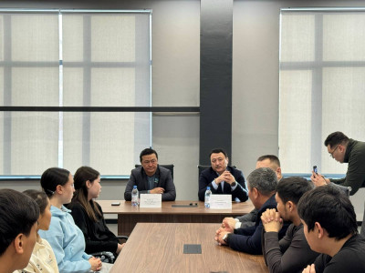 Мәжіліс депутаттары жезқазғандықтармен бұқаралық спортты дамыту ісін талқылады