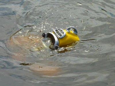 «Нәтиже берген жоқ»: Атыраудағы жоғалған отбасының қызы мен баласын сүңгуірлер таба алмады