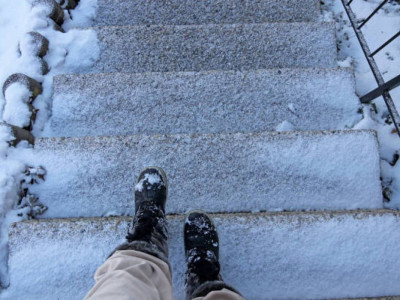 Көктайғақта құлап жарақат алған адам өтемақыны қалай талап ете алады