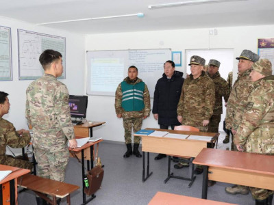 Қорғаныс министрі Қызылорда облысындағы әскери нысандарды аралады